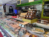 A partir du 20 mars 2026 vous pourrez nous retrouvez plus haut sur le marché ! Juste en face des poissonniers !!